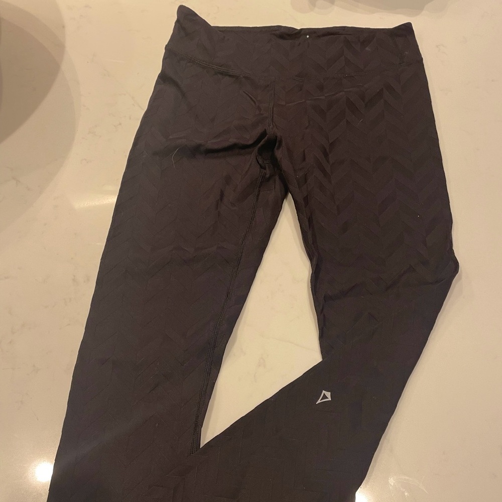ivivva by lululemon girls size 14 leggings black pattern